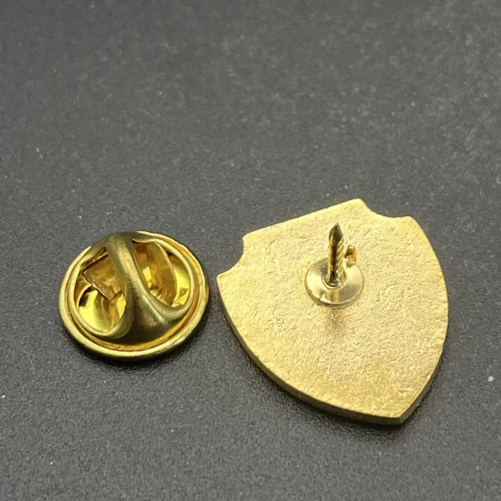 Bowling 200 Award Shield Crest Lapel‎ Hat Pin
